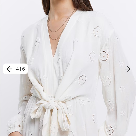 River Island- White Balloon sleeve playsuit - Picture 2 of 4